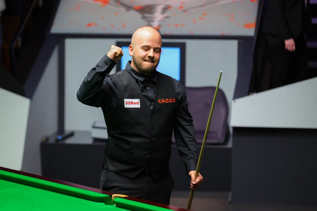 境逆境都咬 境逆境都咬