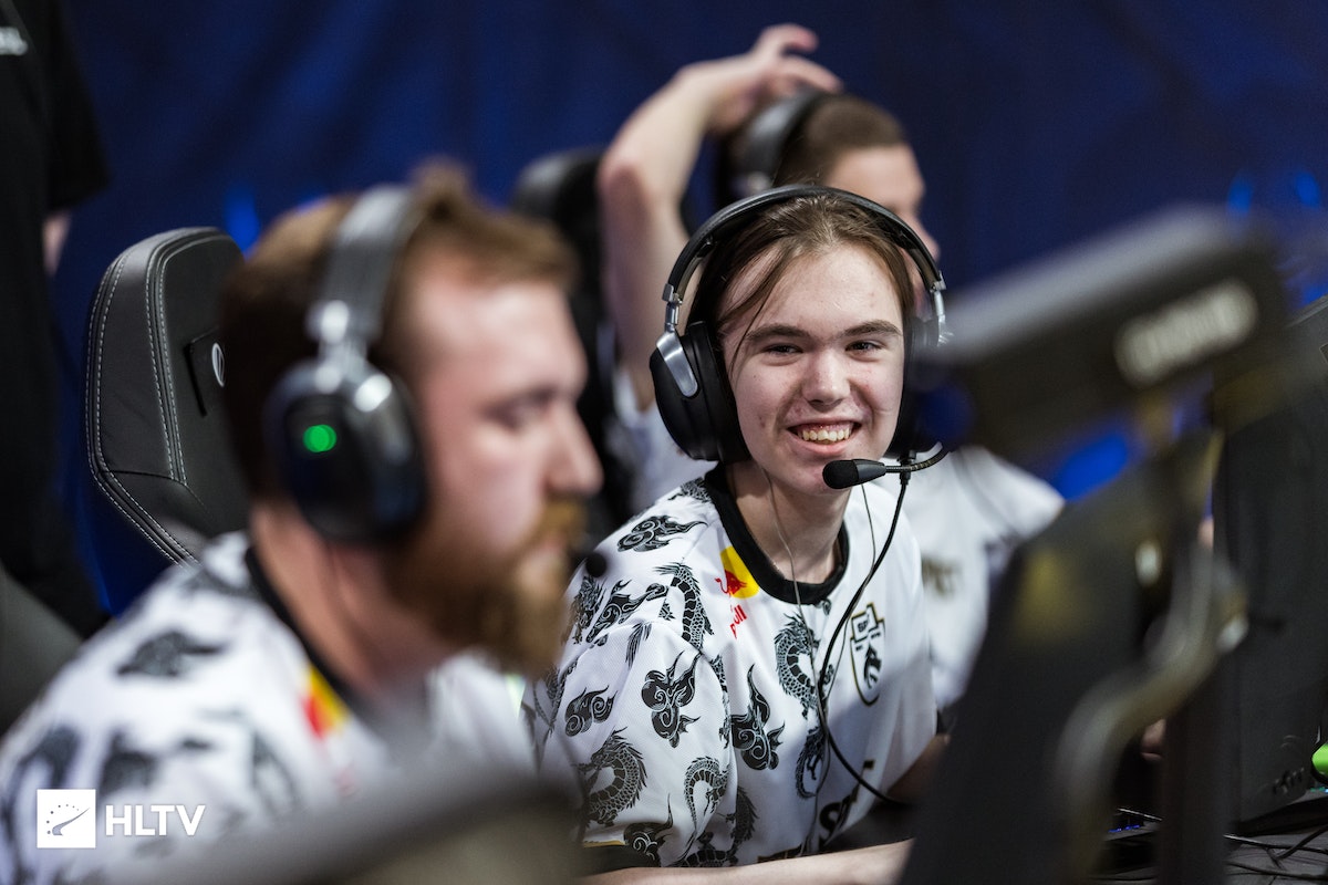 寄予厚望 寄予厚望