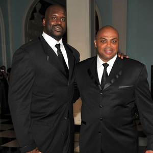 城市之间持 城市之间持