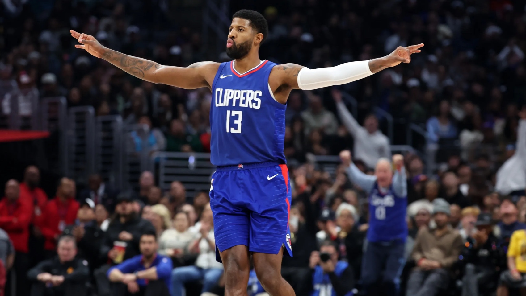 争冠往往取 争冠往往取